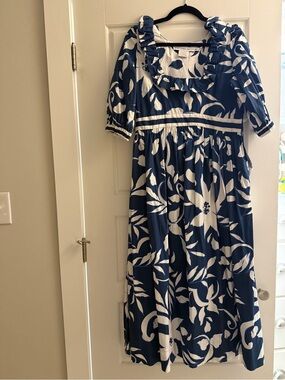 Gretchen Scott Designs Navy and White Floral Midi Dress